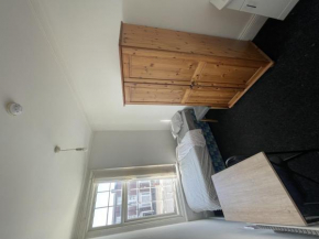 Single room Southfiled road